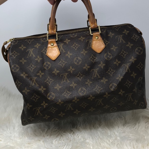 Authentic Louis Vuitton Hand Bag Speedy 35 - Picture 3 of 16